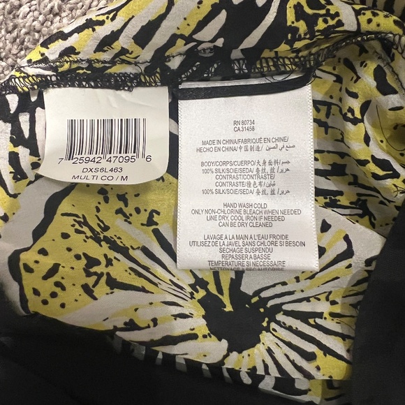 BCBG Max Azria Silk Geometric Dress - Picture 9 of 10